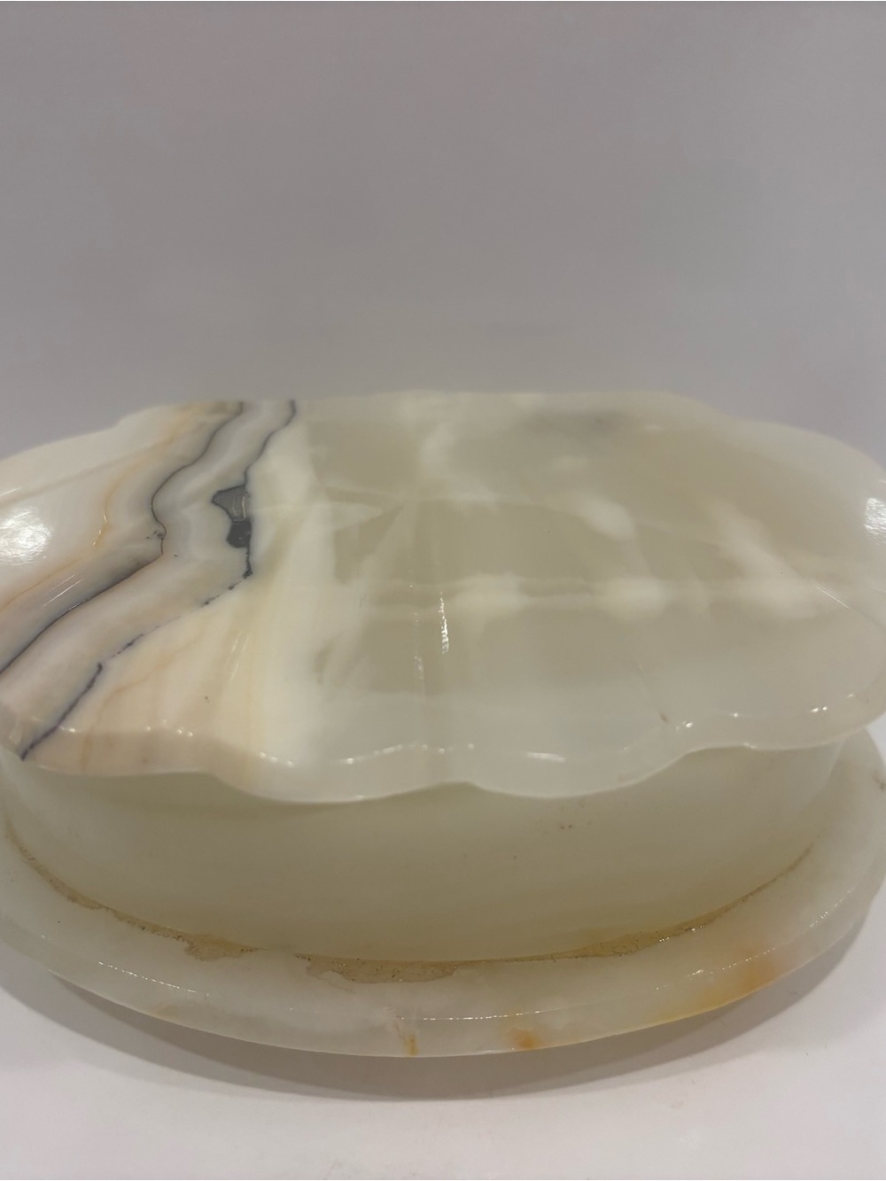 Vintage Banded Onyx Stone Hinged Trinket Jewelry Box Scalloped Lid